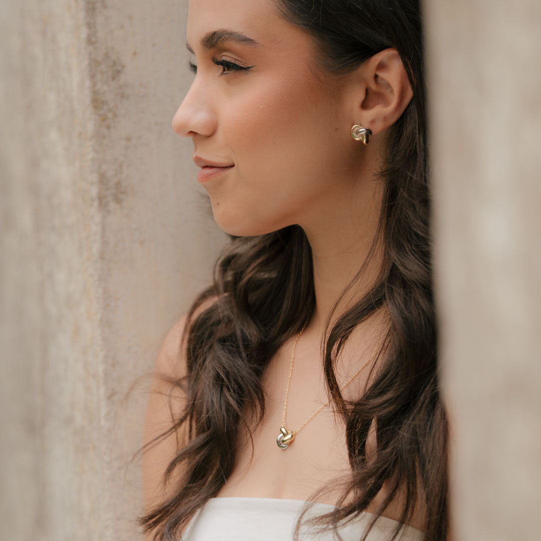 Collar nudo